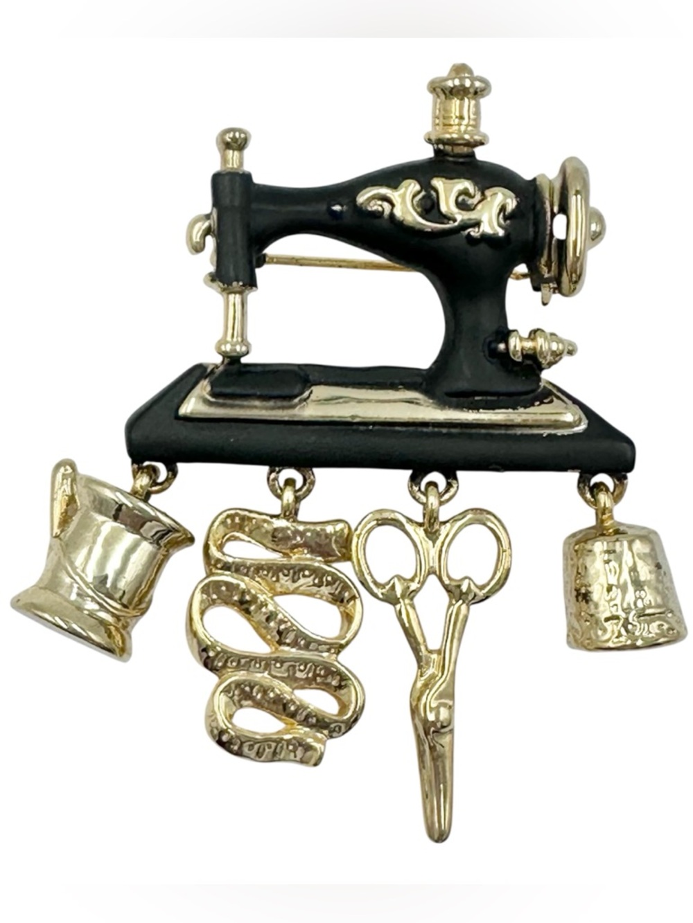 Danecraft Vintage Sewing Machine Charm Brooch